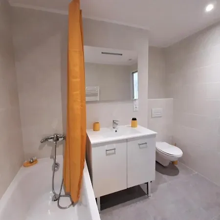 בית נופש La Simane *