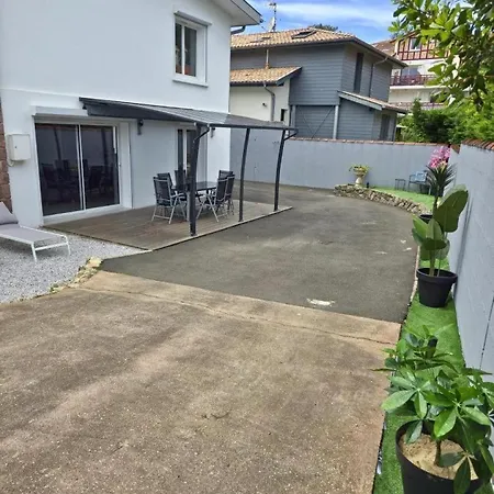 בית נופש La Simane *